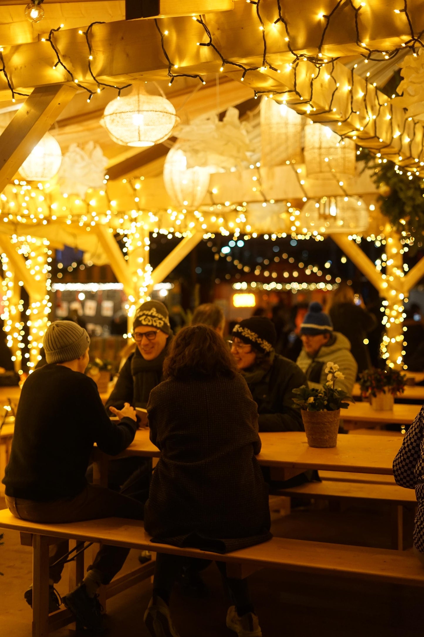 Café Pli at the La Villette Christmas Market